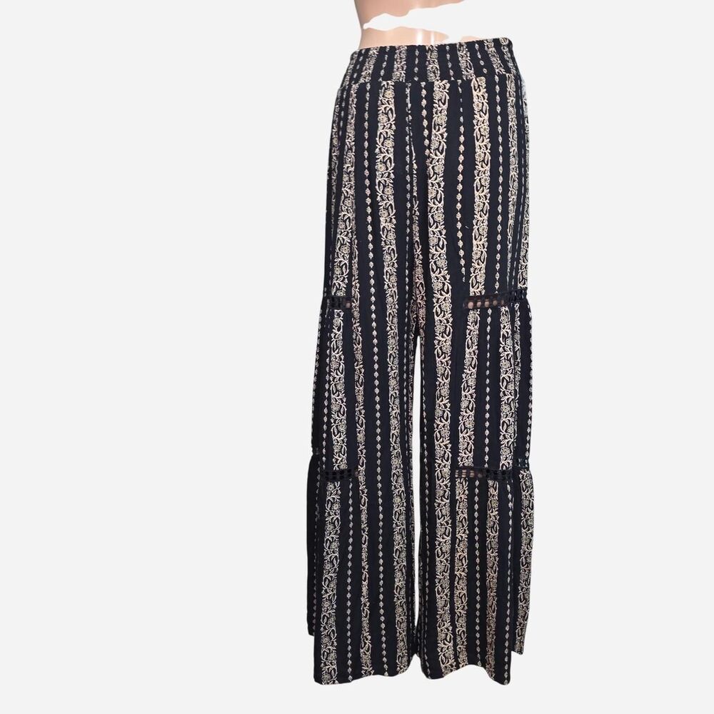 Angie Wide Leg Boho Pants with Lace Crochet Inserts Size: Small - Picture 4 of 11
